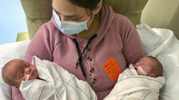 "Es war ein großer Glücksfall": Frau mit besonderer Gebärmutter brachte Zwillinge zur Welt
